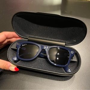 EUC -- RAY-BAN STORIES | WAYFARER 1st gen.
